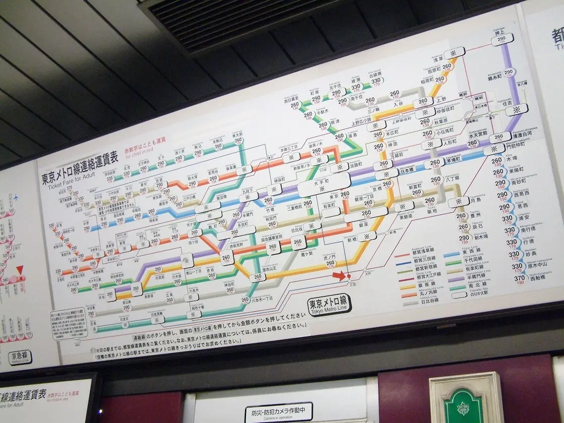 Foto do map de estações do metrô